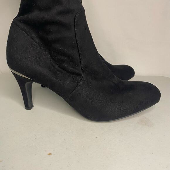 NEW BCBGeneration Black Knee High Heeled Boots Mario Faux Suede Slouchy Size 8 - Picture 6 of 14